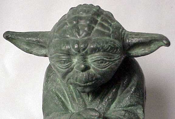 The head of the bronze Yoda statue