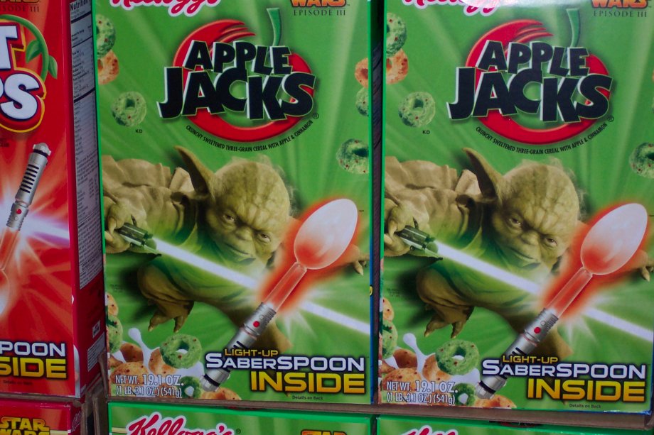 Yoda on Apple Jacks boxes