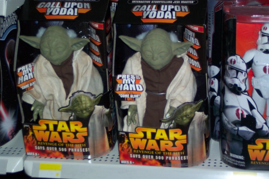 Revenge of the Sith Call Upon Yoda talking figure