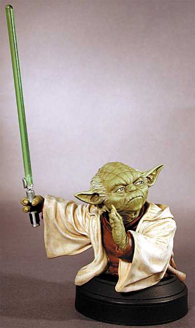 Gentle Giant Yoda bust