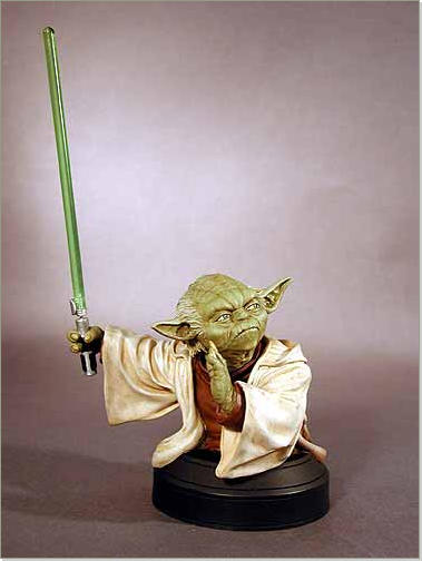 Gentle Giant Attack of the Clones Yoda minibust