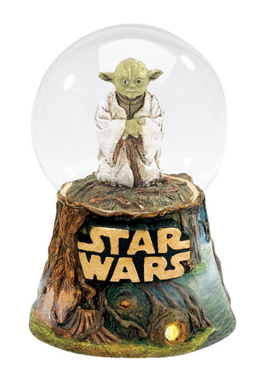 Yoda snow globe