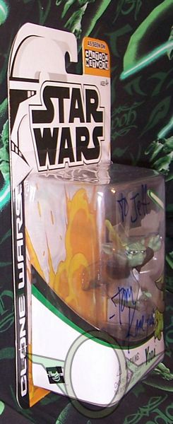 Hasbro - Clone Wars cartoon - Yoda figure - left side
